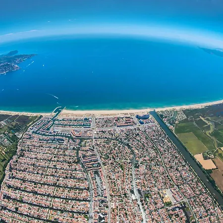 Sant Maurici By Interhome * Empuriabrava
